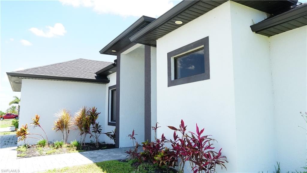 502 Tropicana PKWY W