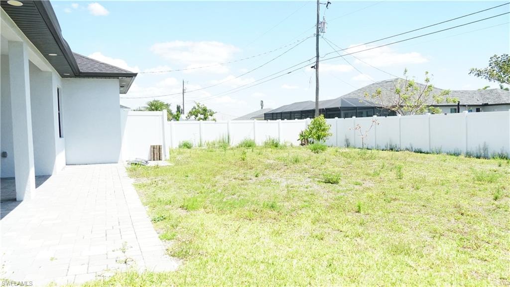 502 Tropicana PKWY W photo 12