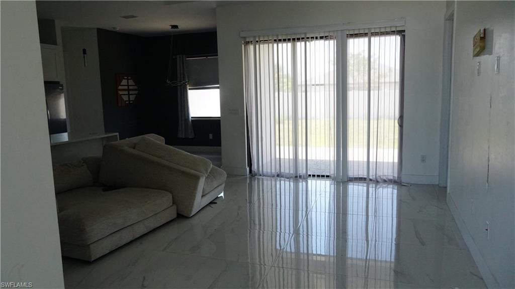 502 Tropicana PKWY W