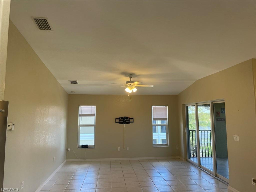 10031 Lake Cove DR 302 photo 13