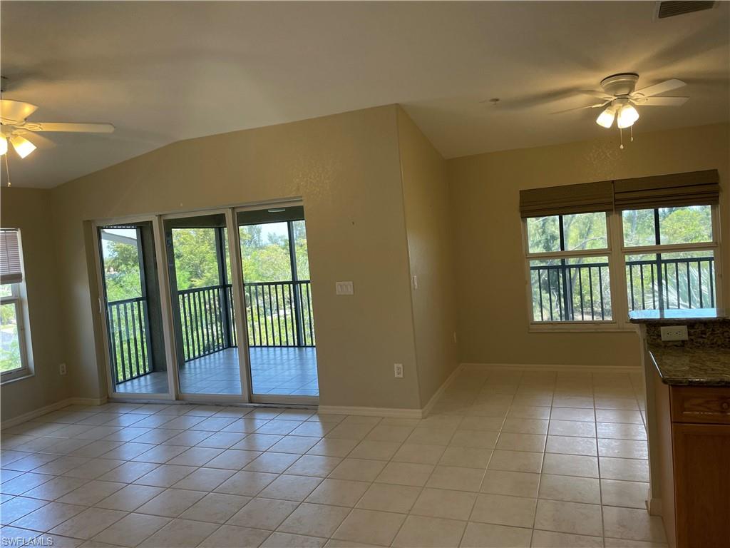 10031 Lake Cove DR 302 photo 12