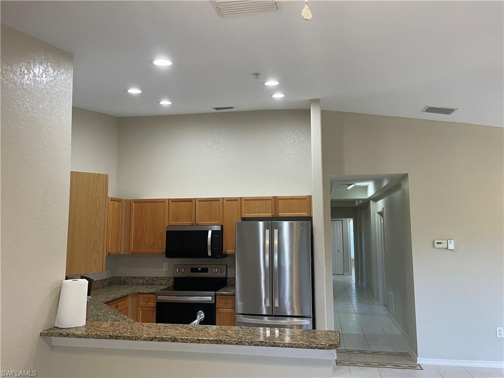 10031 Lake Cove DR 302 photo 15