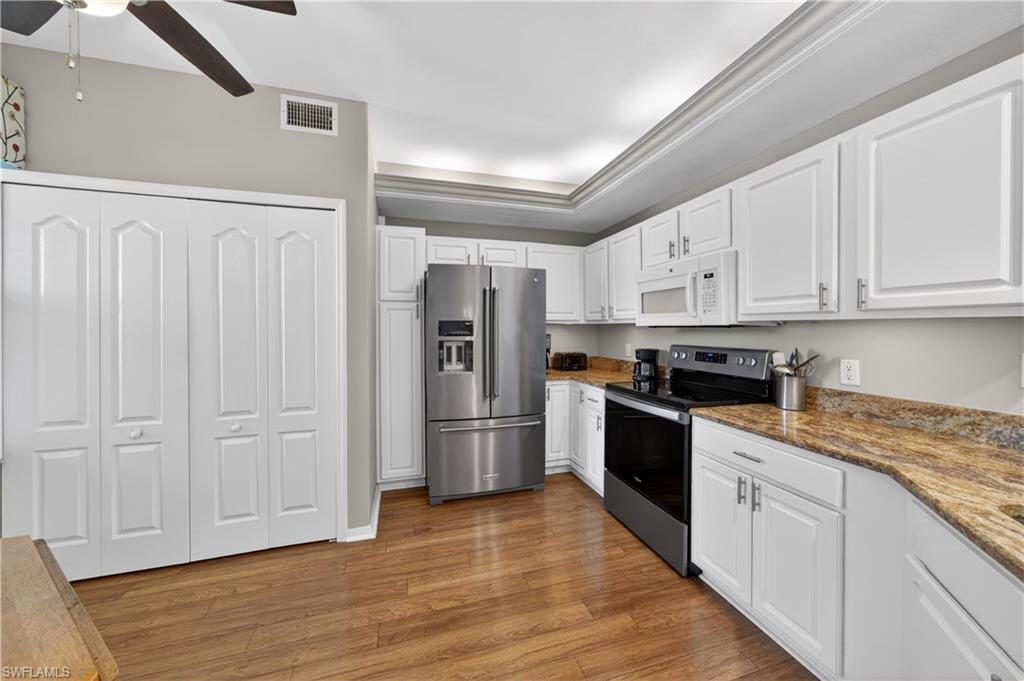 23581 Sandycreek TER 1104 photo 11