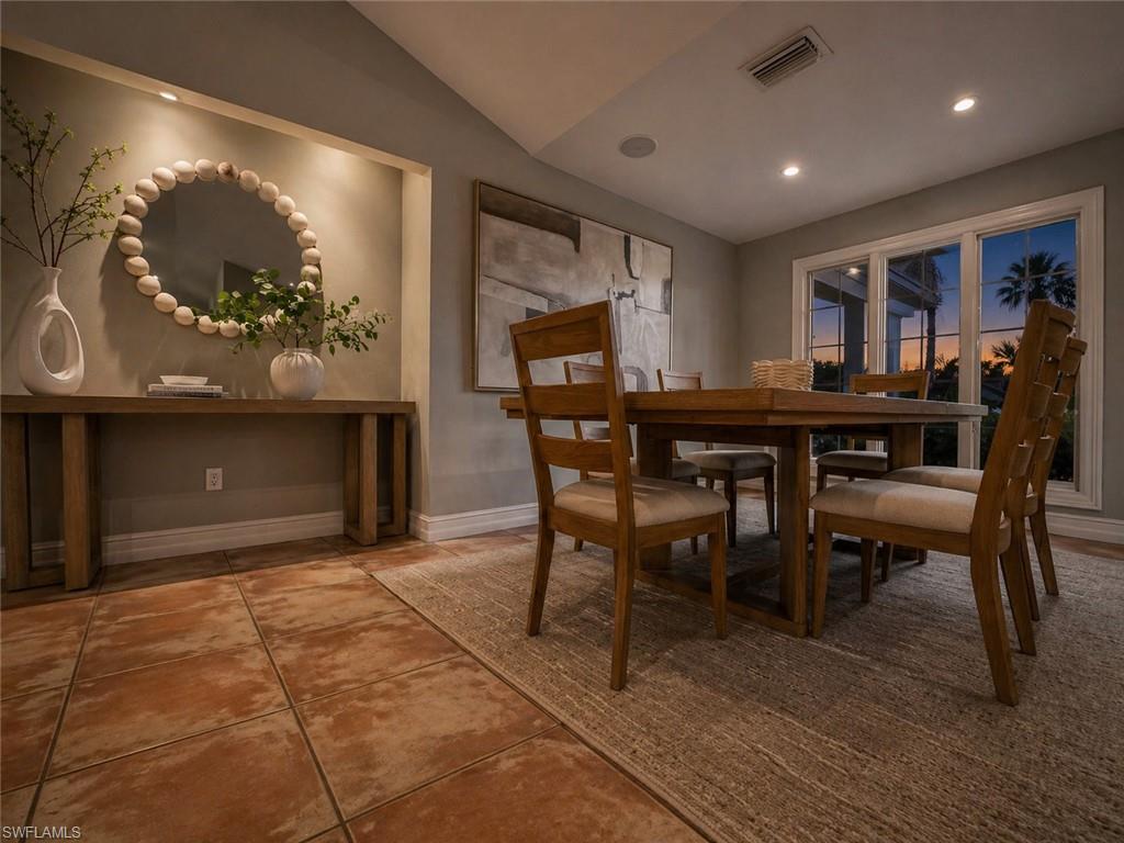 4083 Belair LN photo 14