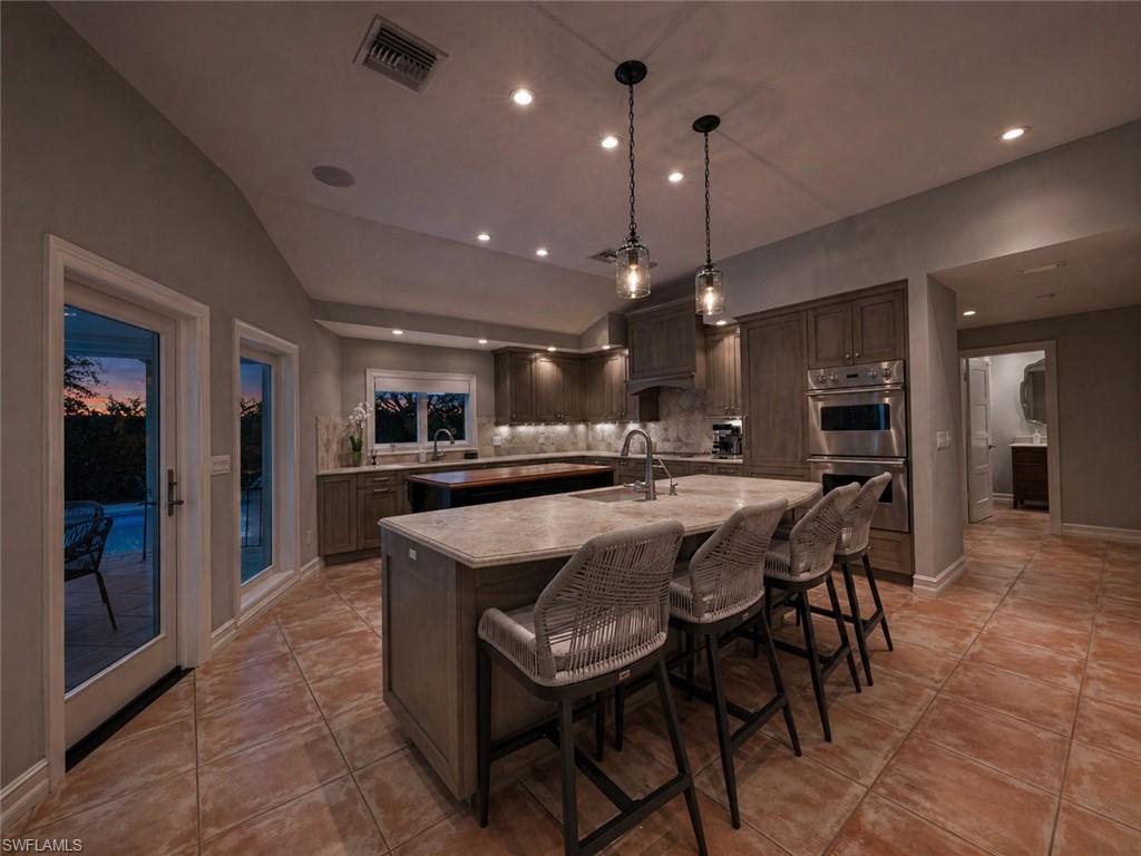 4083 Belair LN photo 11