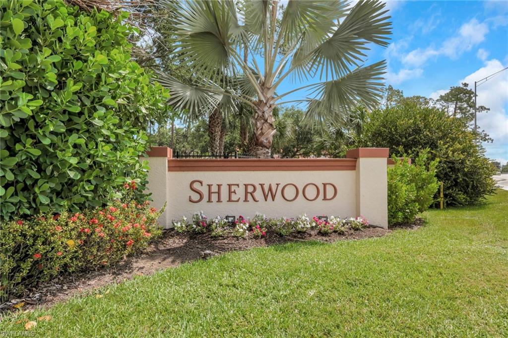320 Robin Hood CIR 101 photo 25