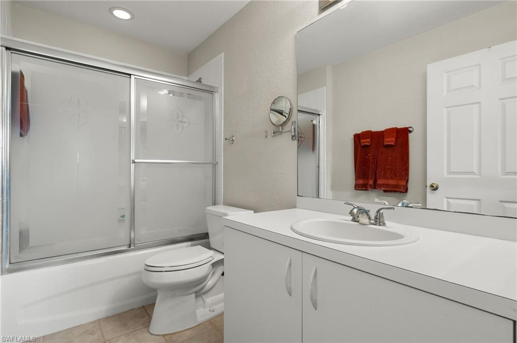 27083 Matheson AVE 208 photo 13