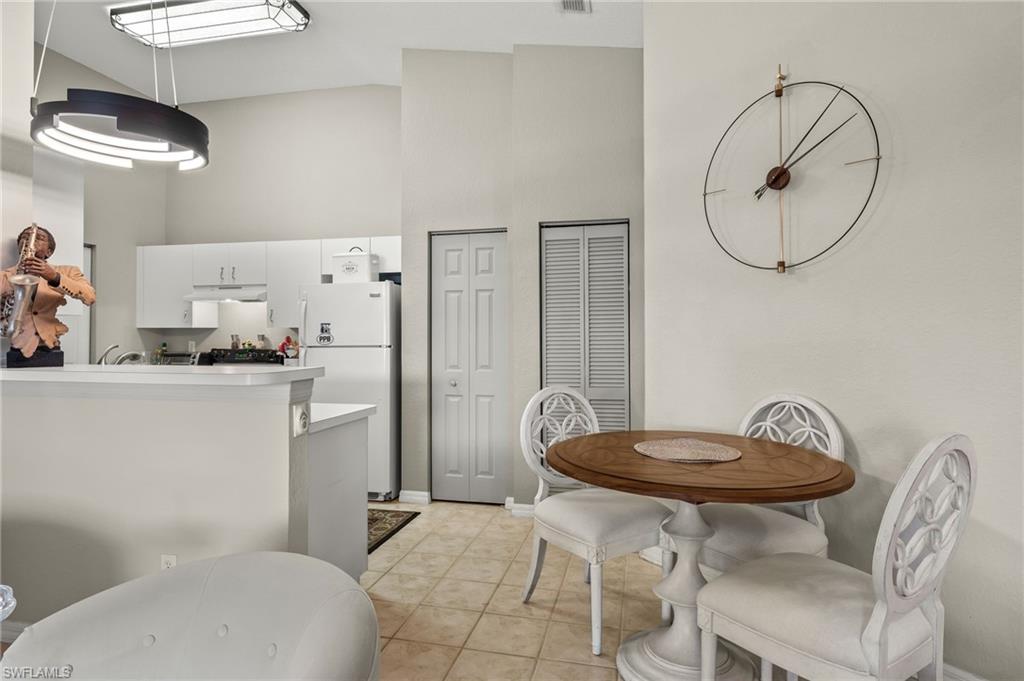 27083 Matheson AVE 208 photo 10