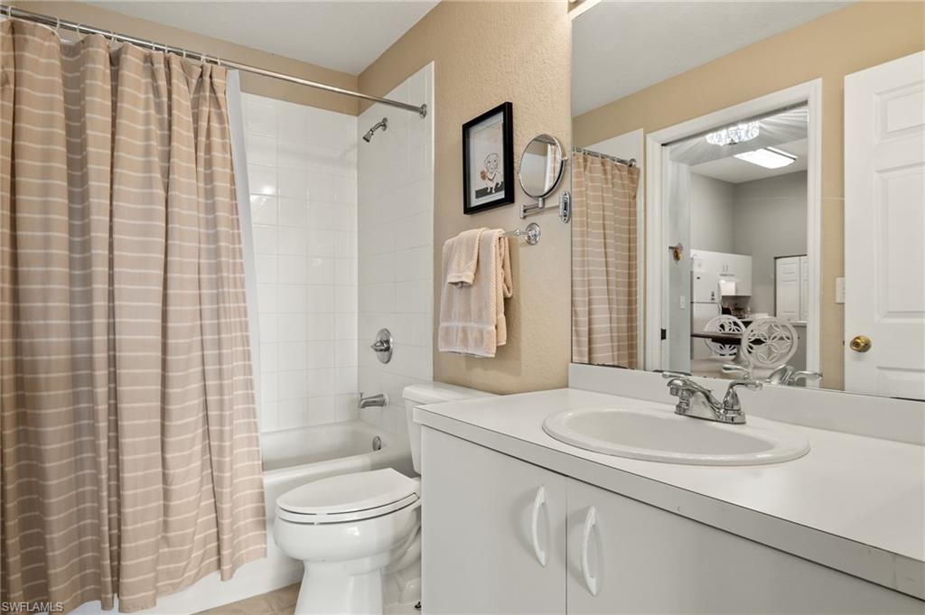 27083 Matheson AVE 208 photo 15