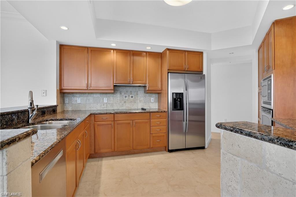 1060 Borghese LN 1005 photo 10