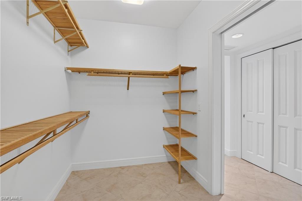 1060 Borghese LN 1005 photo 18