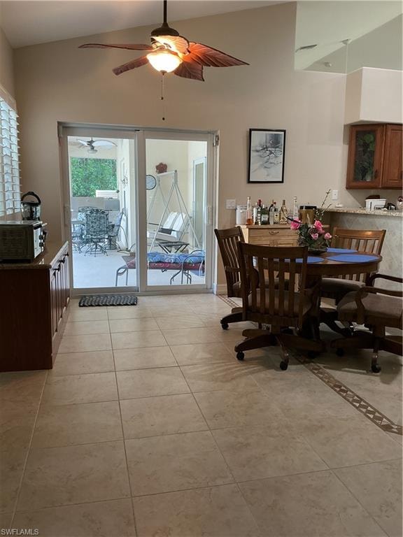 Kitchen eating area