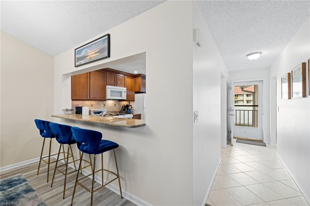 6900 Dennis CIR J-205 photo 6