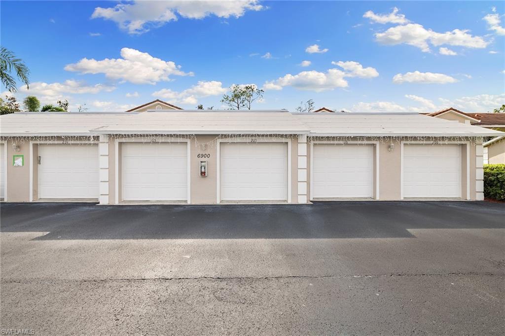 6900 Dennis CIR J-205 photo 13