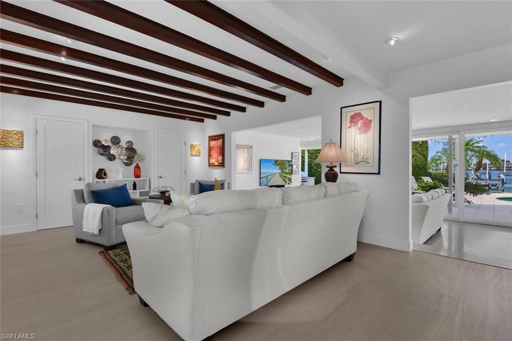 2143 Marina DR