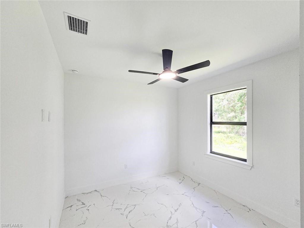 1411 Moore AVE photo 23