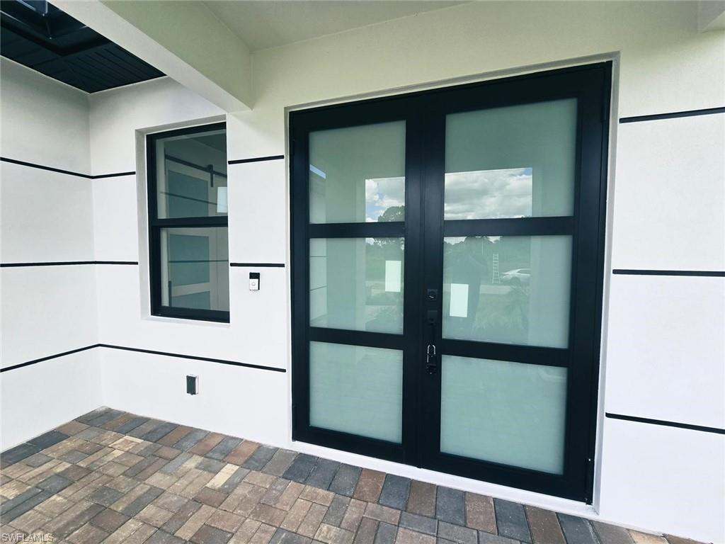 1411 Moore AVE photo 8