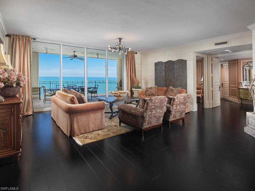 970 Cape Marco DR 1506 photo 6