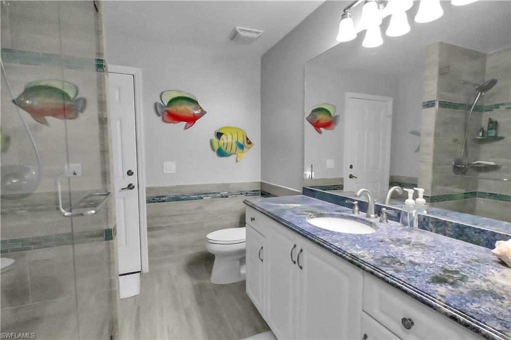 Guest Bathroom w/ Pool Access