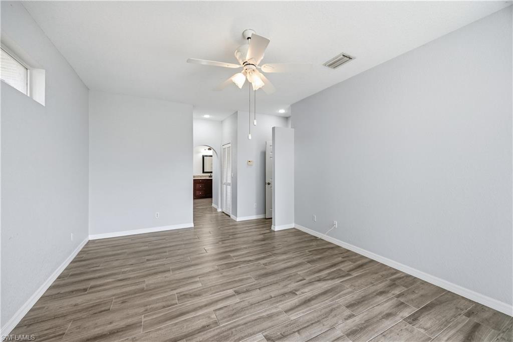 12781 Meadow Pine LN photo 16
