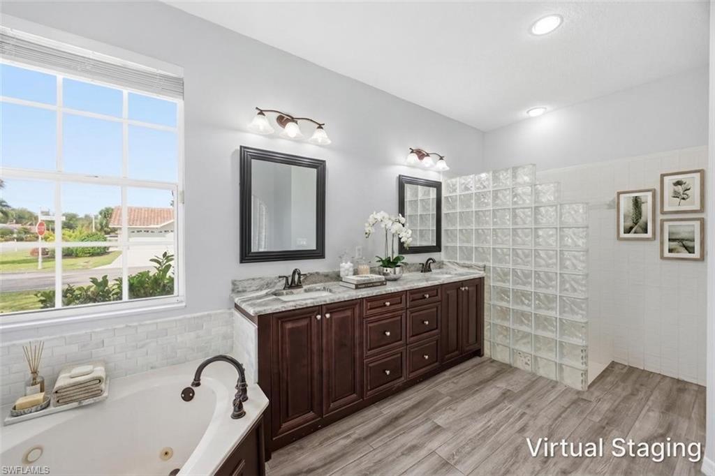 12781 Meadow Pine LN photo 18