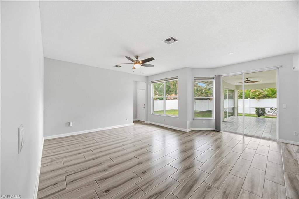 12781 Meadow Pine LN photo 11