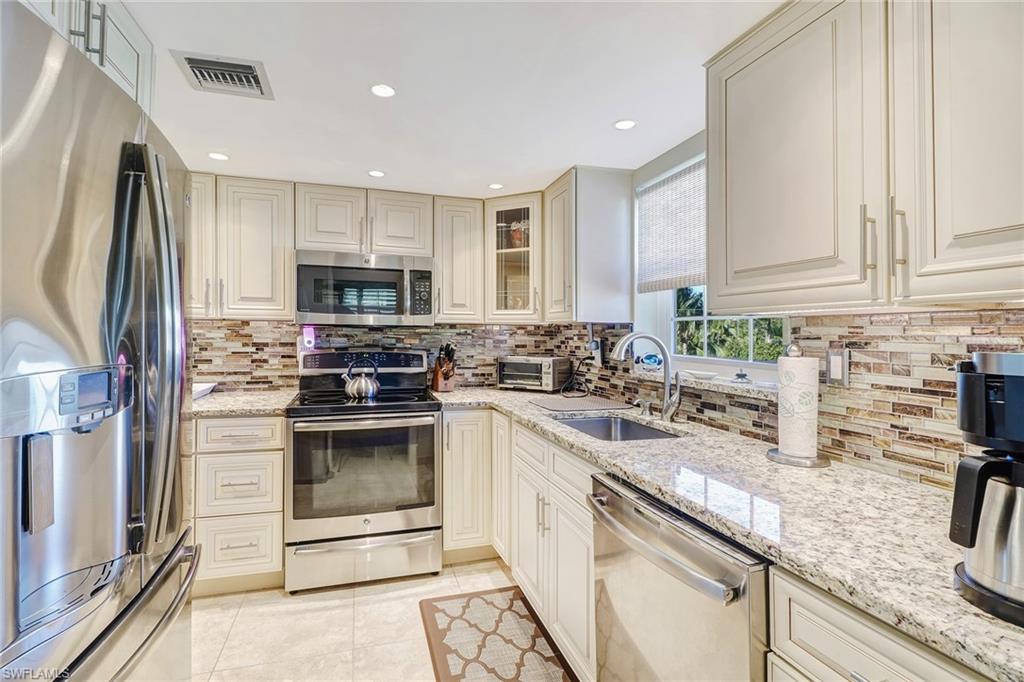 KITCHEN UPDATED