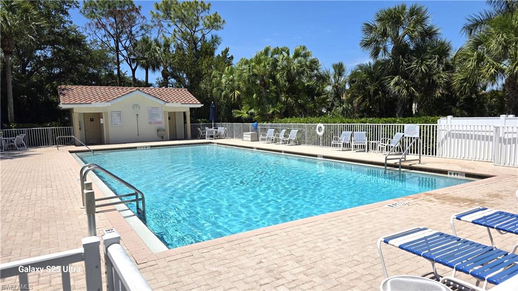 Only a very Short Walk to the Community Pool!