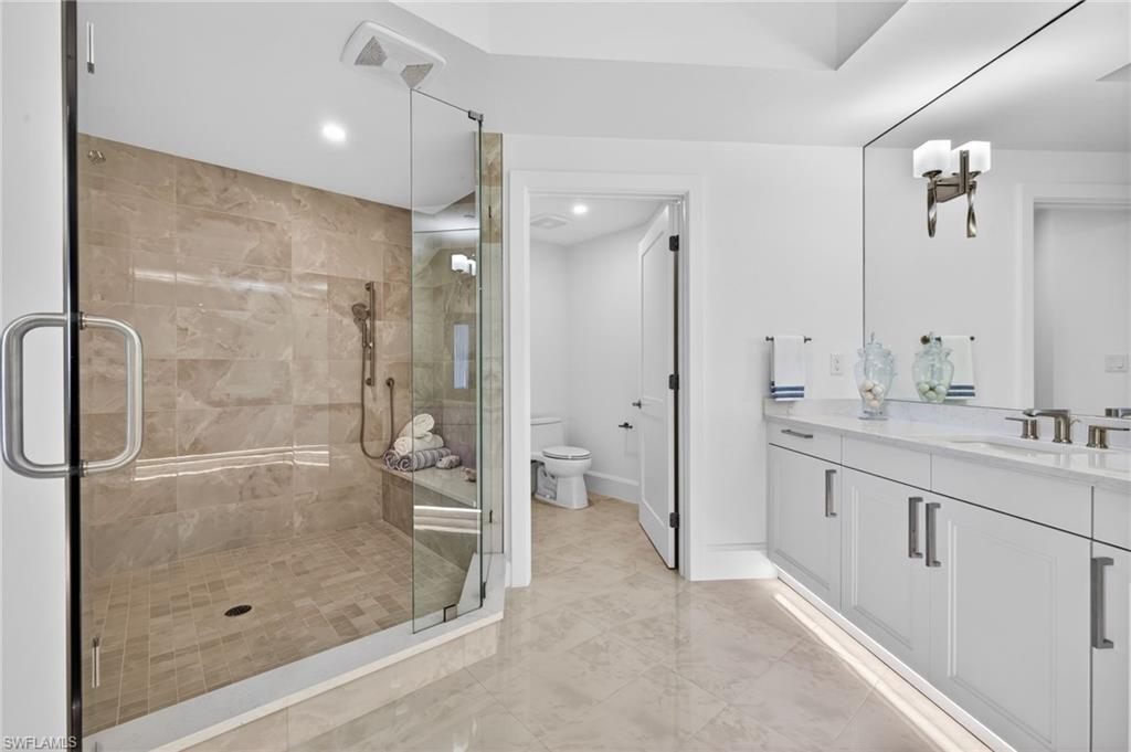4142 Bay Beach LN 301 photo 16