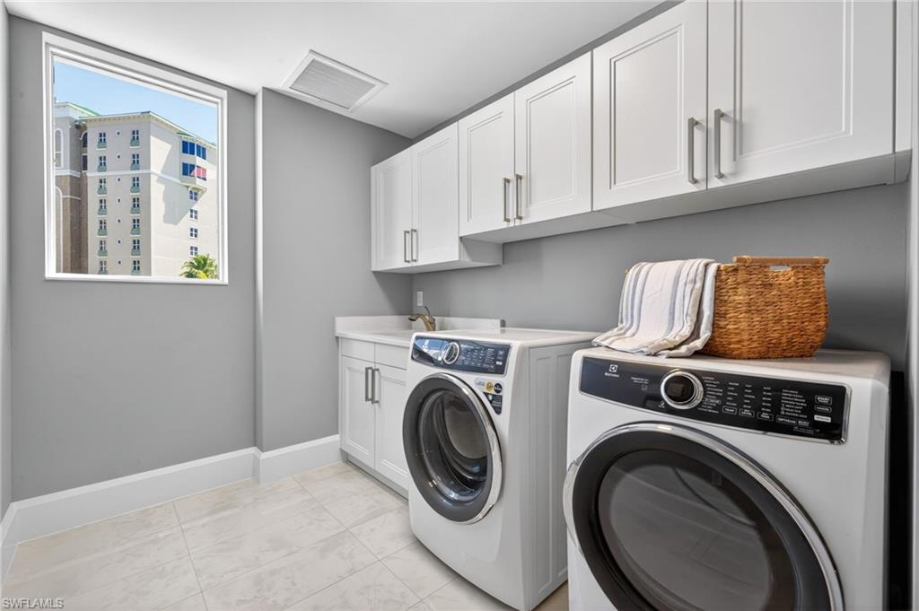 4142 Bay Beach LN 301 photo 29