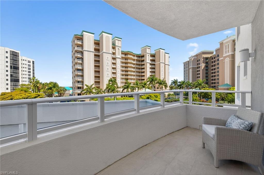 4142 Bay Beach LN 301 photo 25
