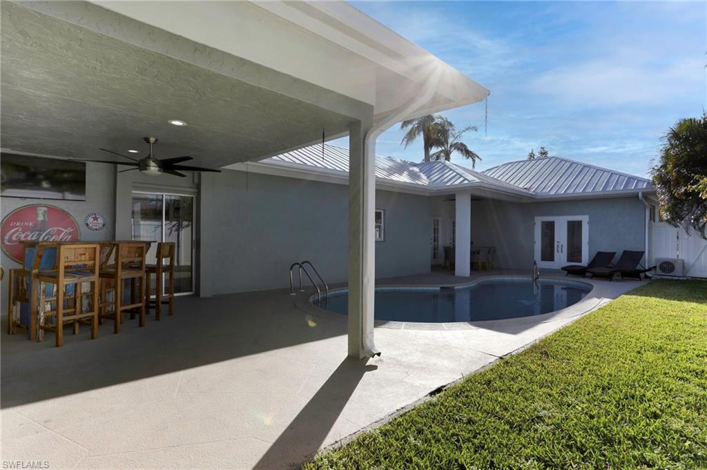 10842 Vanderbilt DR photo 22