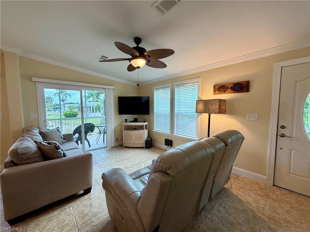 1066 Silver Lakes BLVD photo 12