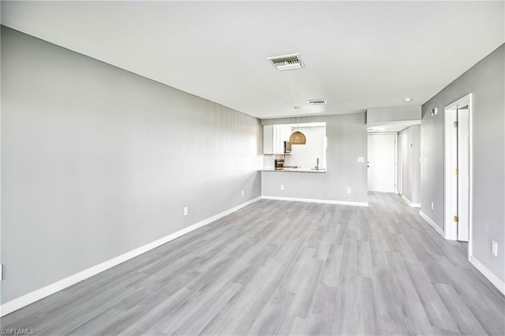 6220 Augusta DR 410 photo 10