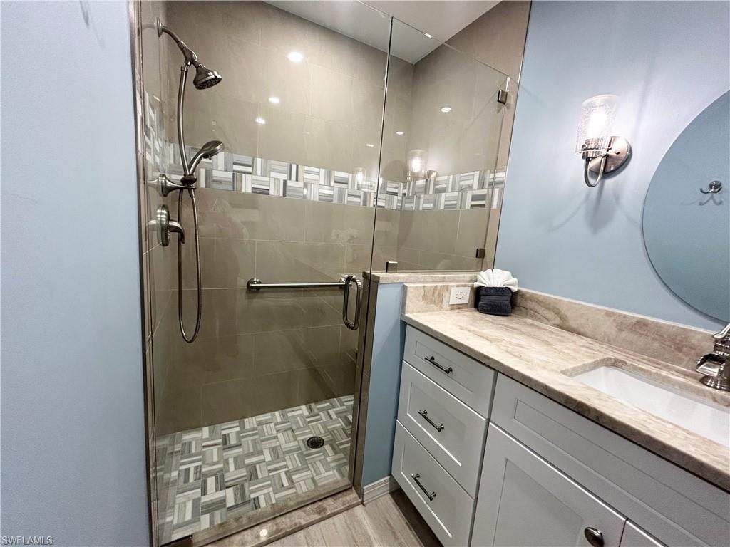 8076 Queen Palm LN 412 photo 22