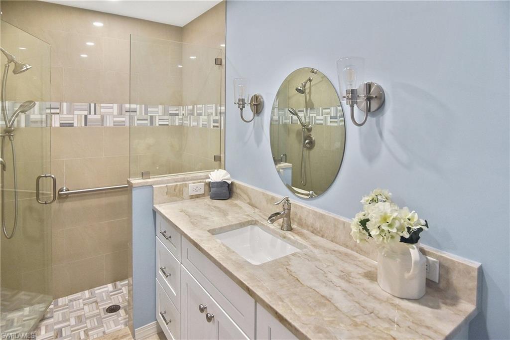 8076 Queen Palm LN 412 photo 19