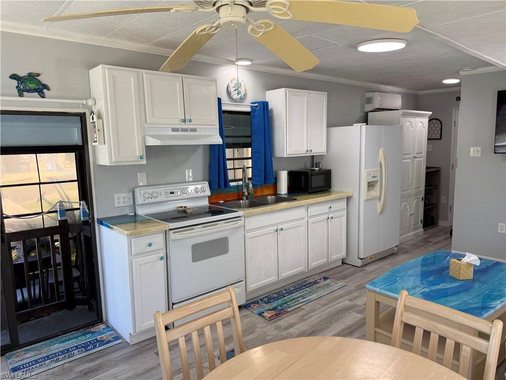 19681 Summerlin #395 RD 395