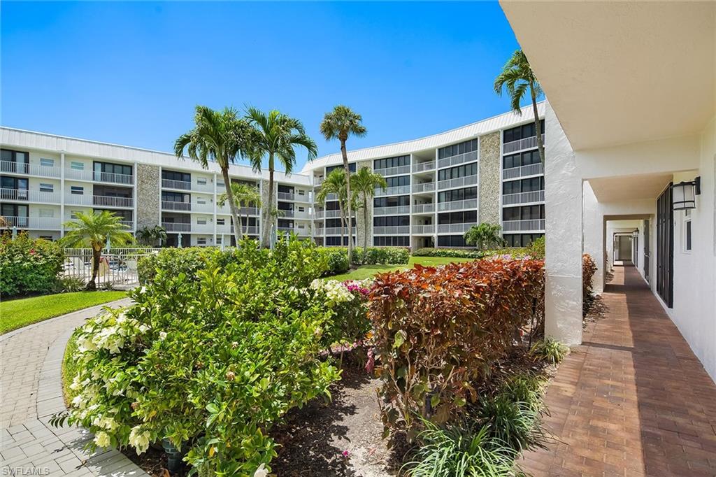 3000 Gulf Shore BLVD N 103 photo 22