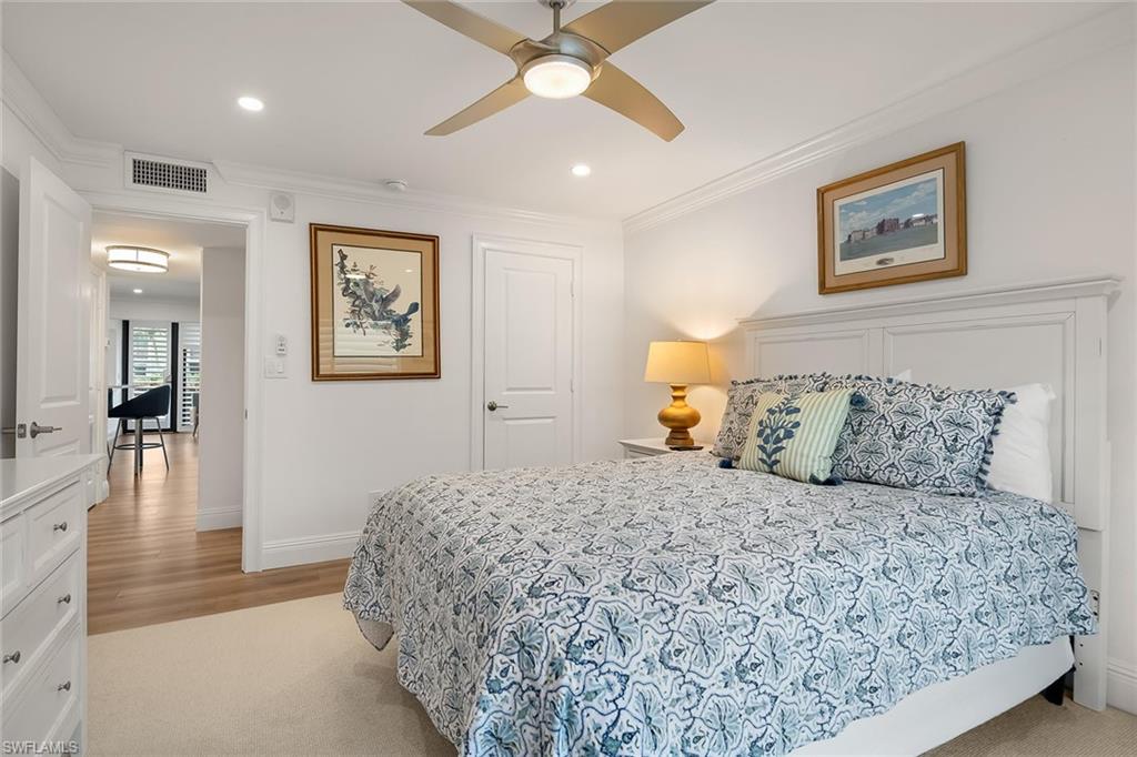 3000 Gulf Shore BLVD N 103 photo 14