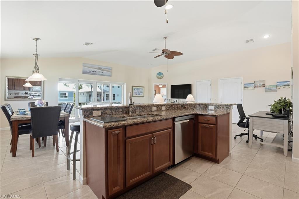 Kitchen island with sink - Virtually Edited Image