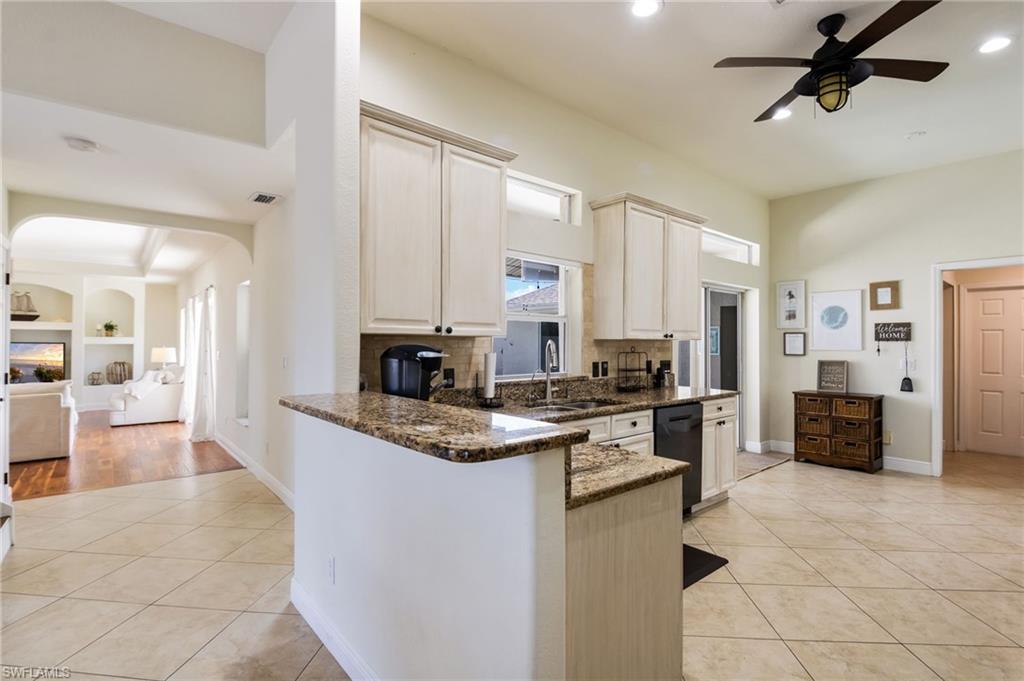 2534 20th CT photo 17