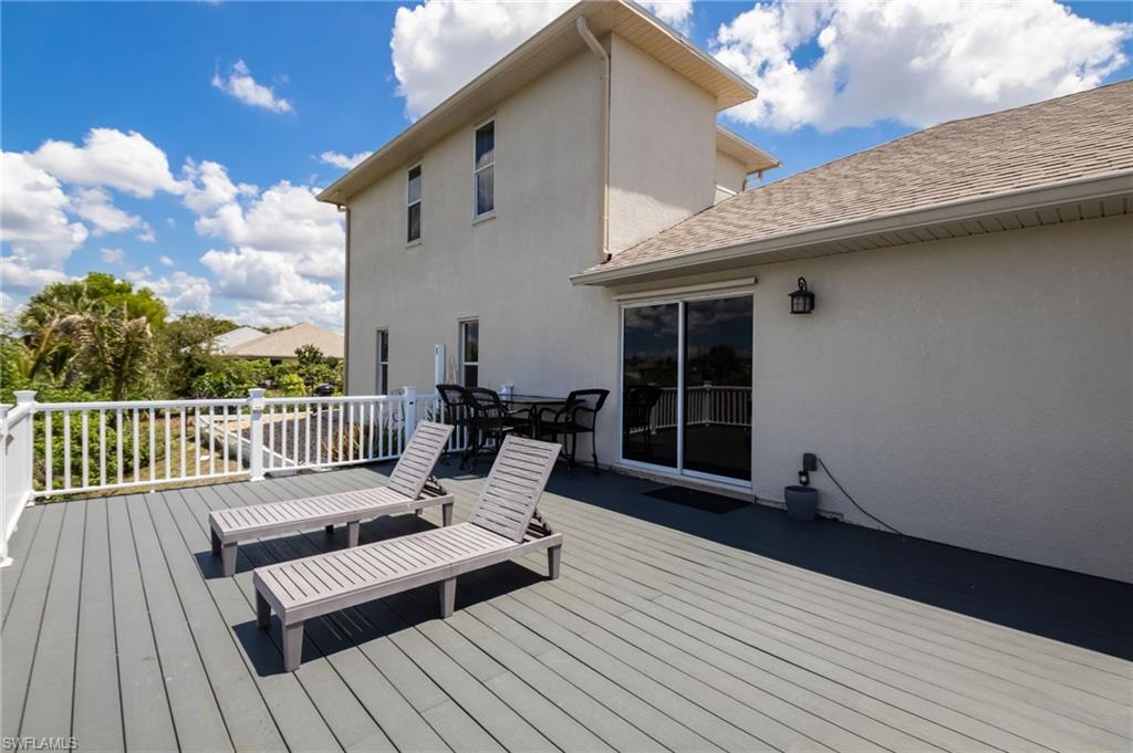 A large deck for guest to gather and what the stunning sunsets.