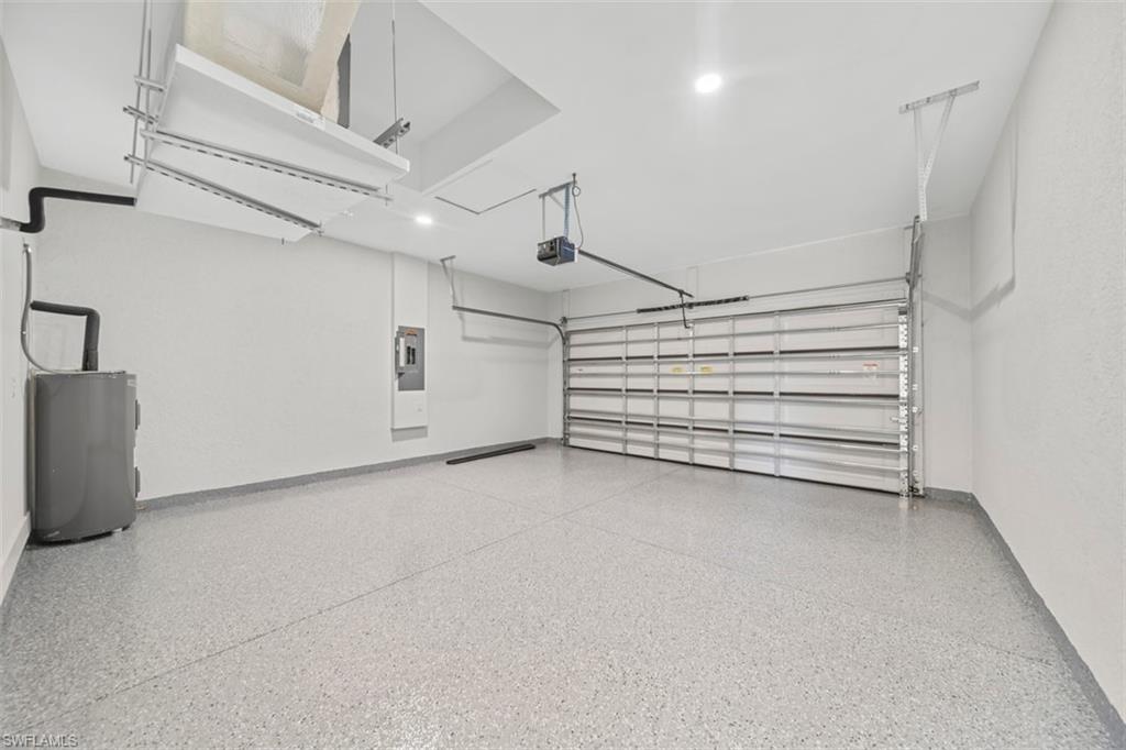 103 Diplomat PKWY E photo 14
