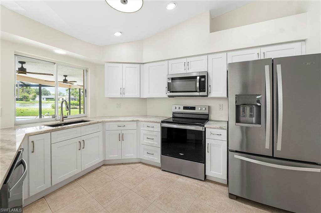 10340 Regent CIR photo 6