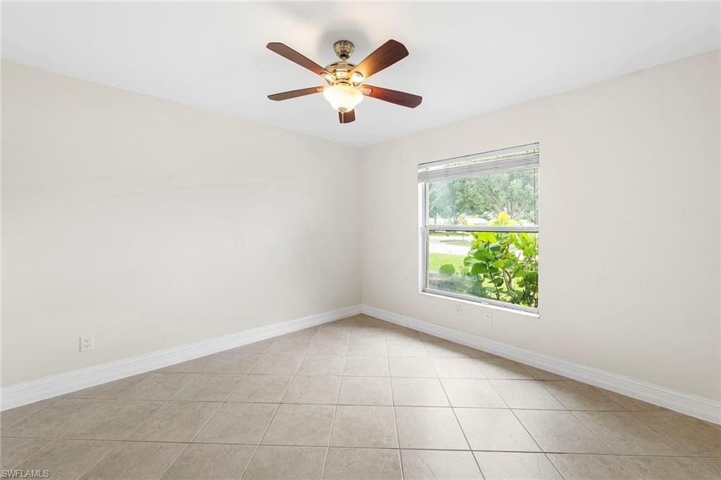 10340 Regent CIR photo 22