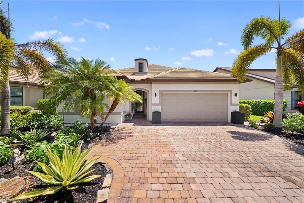 7052 Live Oak DR