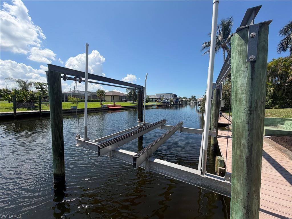 BOAT LIFT
