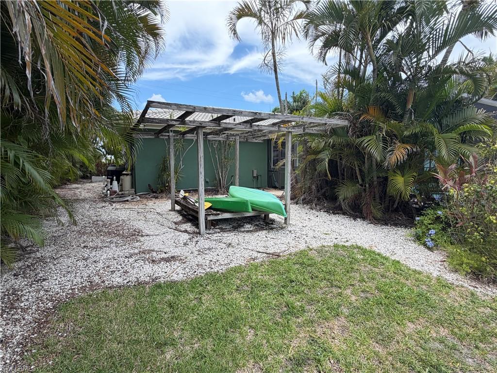 4815 Sorrento CT photo 39