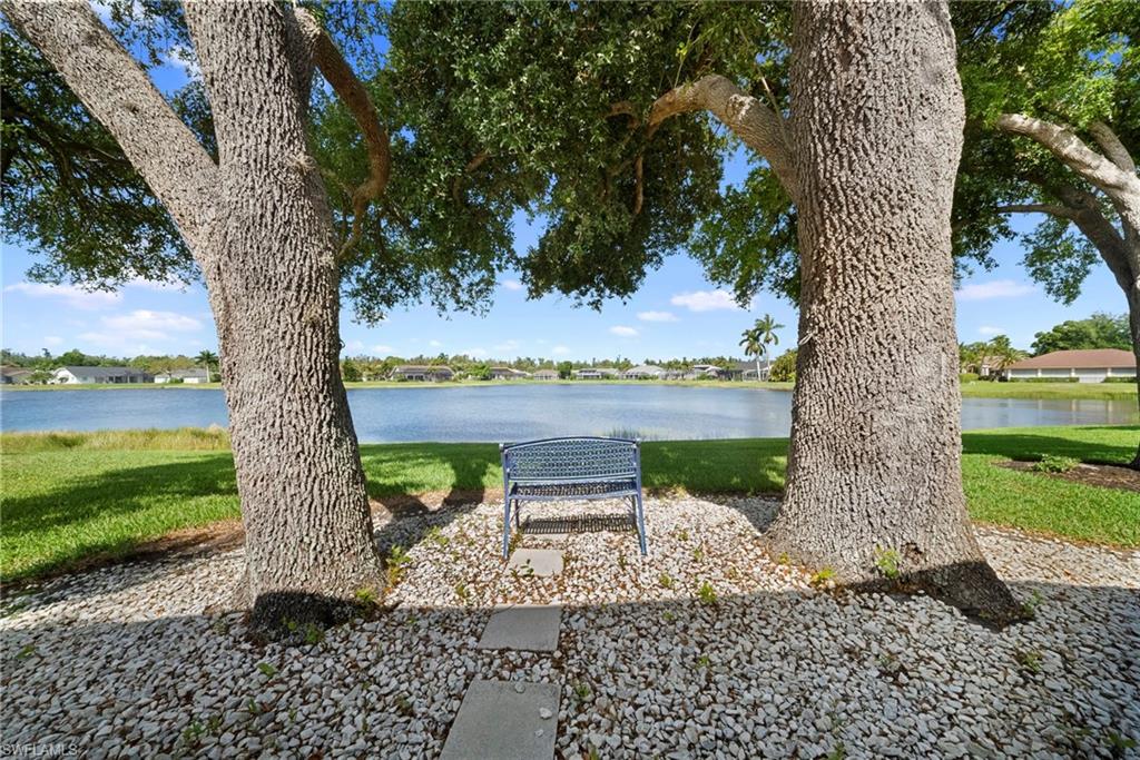 22361 FOUNTAIN LAKES BLVD photo 8
