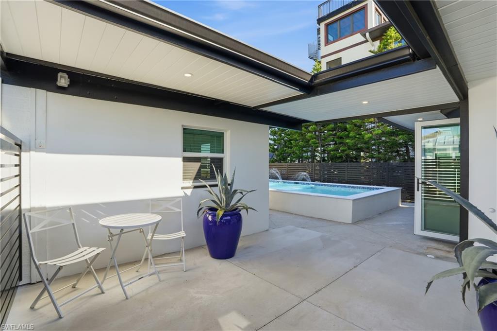 Private patio / terrace - Virtually Edited Image